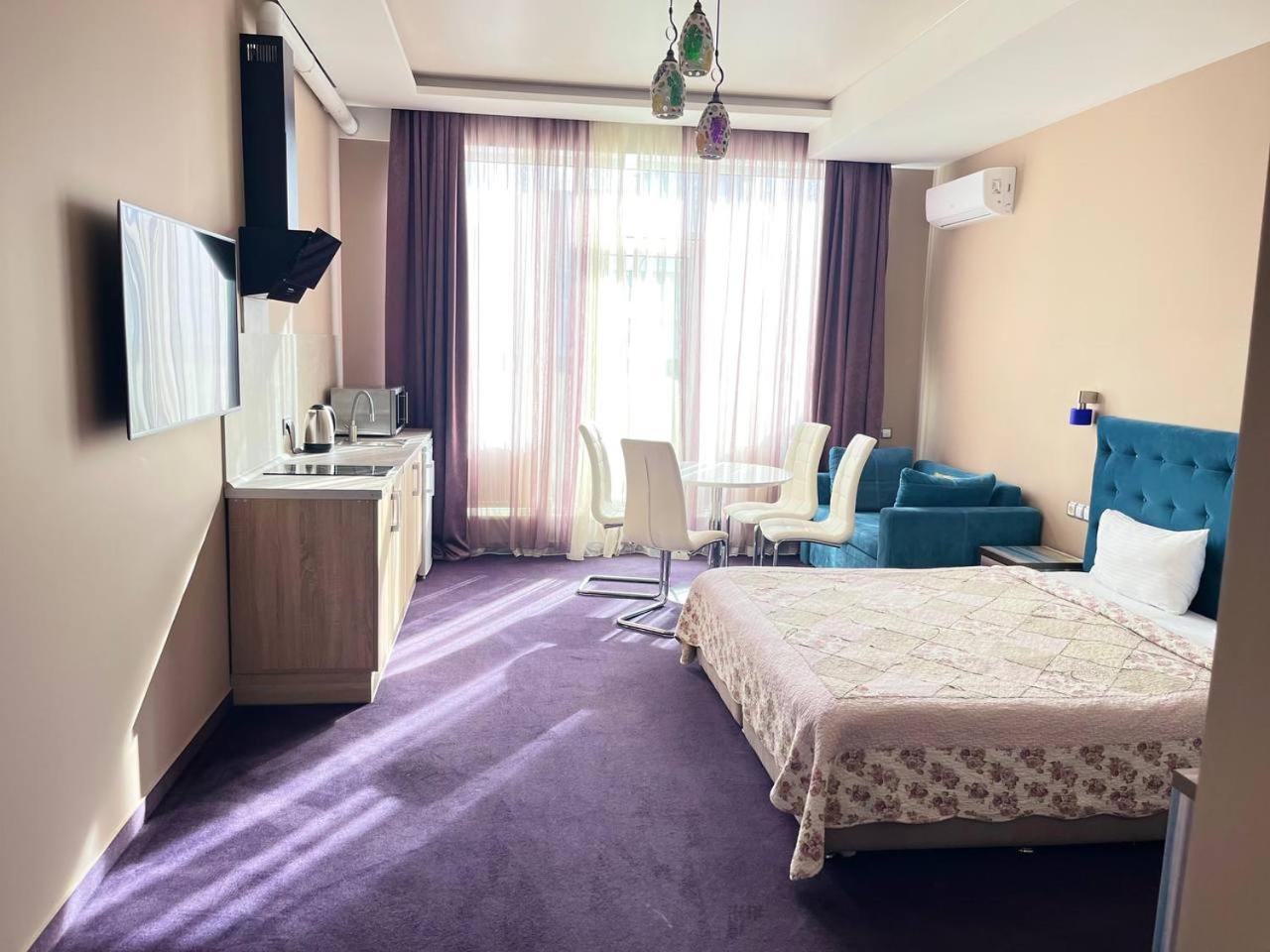 Horizon Hotel Odessa Buitenkant foto
