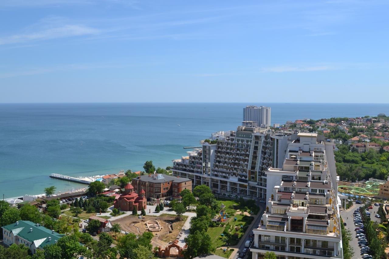 Horizon Hotel Odessa Buitenkant foto