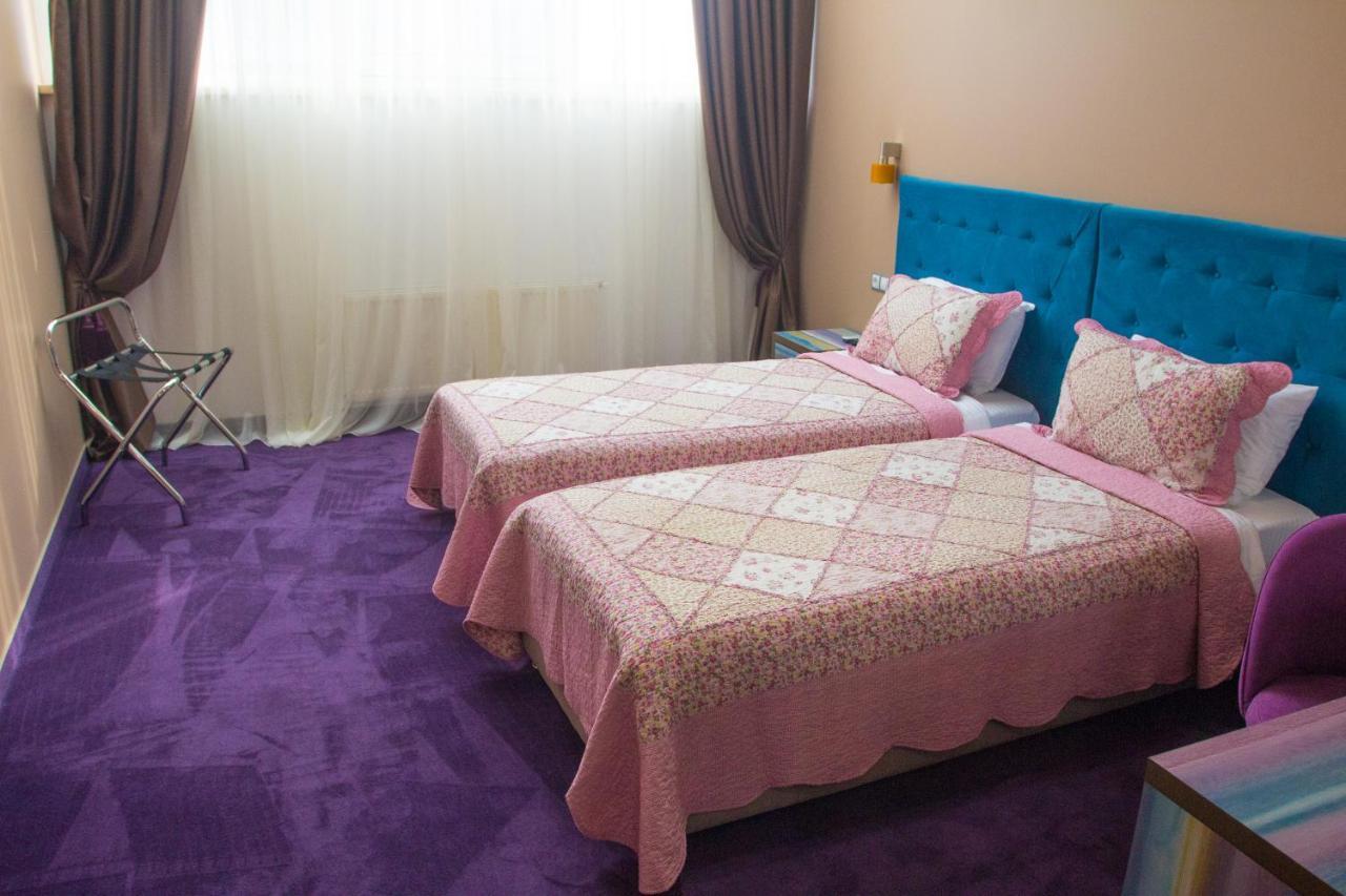 Horizon Hotel Odessa Buitenkant foto
